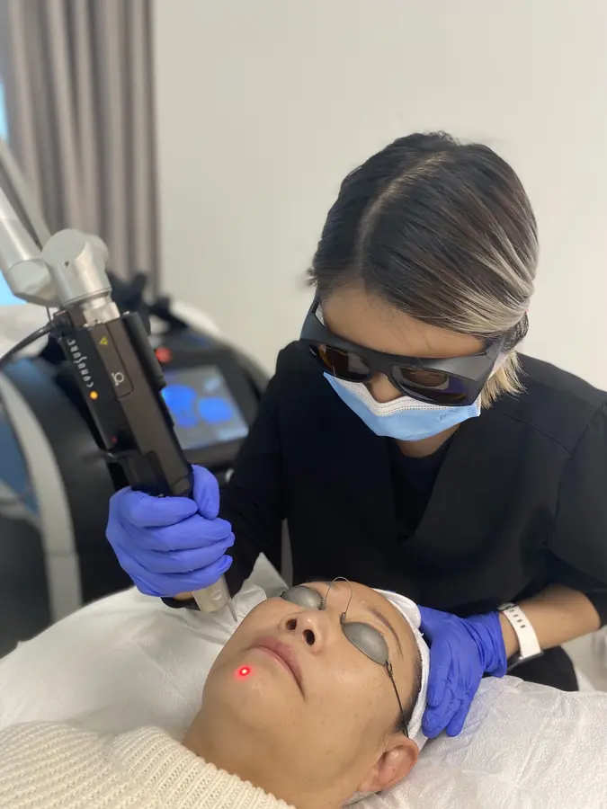 treatments.picosure.overview.title treatments.picosure.overview.titleAccent